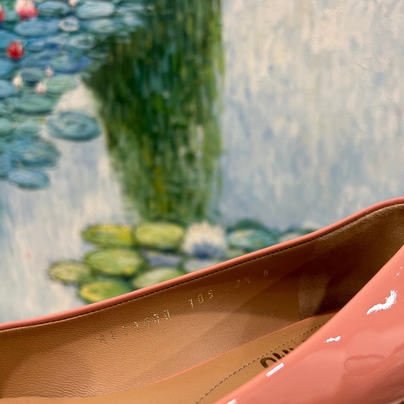 🤗Host pick🥳 Authentic Salvatore Ferragamo size 7.5 pink flat - Picture 6 of 8